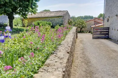 Jardin de l'établissement Le Petit Paradis