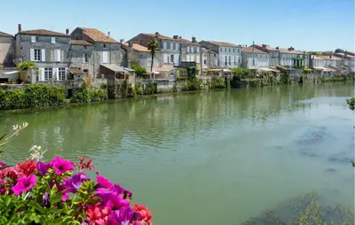 Vue sur la rivière ou le fleuve situé(e) à proximité de la maison de vacances