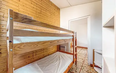 Un ou plusieurs lits dans un hébergement de l'établissement Stunning Home In Saint-Savinien