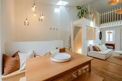 Un ou plusieurs lits dans un hébergement de l'établissement ღ Mezzanine • T4 Spacieux, Lumineux et Cosy