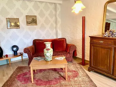 Coin salon dans l'établissement Aux Agapanthes, Chambres d'Hôtes charentaises de charme avec piscine