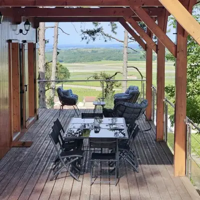 Le cottage des pins chalet sur les vignes
