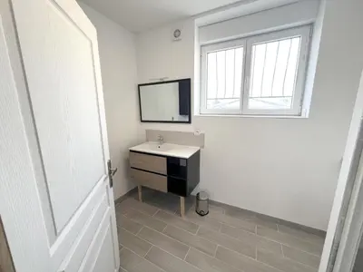 Télévision ou salle de divertissement dans l'établissement 178B - Appartement T2 Tout Confort - Wifi Netflix