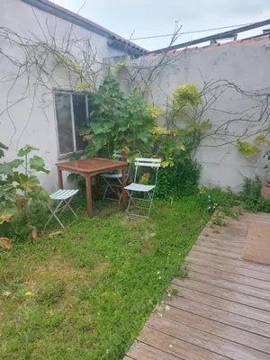 Jardin de l'établissement chambre les minimes bord de mer aytré