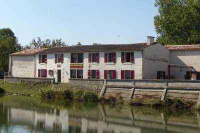 Vue sur la rivière ou le fleuve situé(e) à proximité de le B&B/chambre d'hôtes