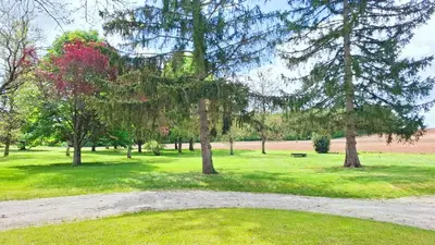 Jardin de l'établissement Gîte du Louvanto