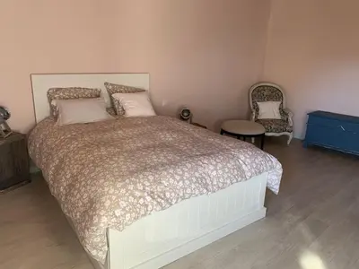 Un ou plusieurs lits dans un hébergement de l'établissement La fléchette - appartement entier climatisé 2 chambres - 100m2