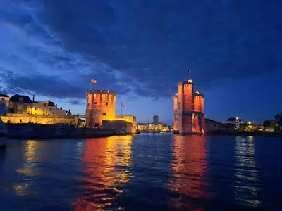 Vue sur la rivière ou le fleuve situé(e) à proximité de le séjour chez l'habitant