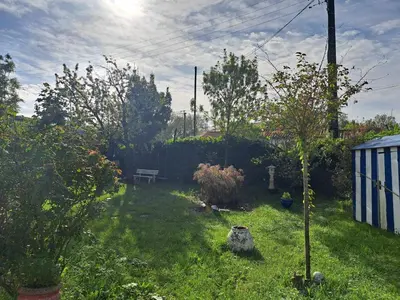 Jardin de l'établissement La maison de Caroline