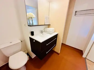 Salle de bains dans l'établissement Taouata - Face au port