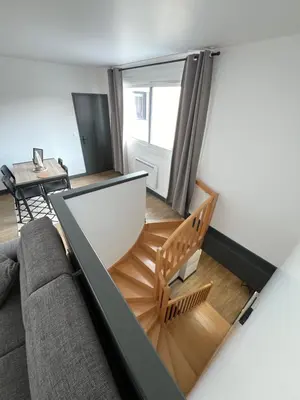 Télévision ou salle de divertissement dans l'établissement HYPER CENTRE à 80m du marché central, T2 très calme Rue du Minage