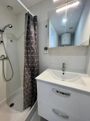 Salle de bains dans l'établissement Chez Laurie et Xavier studio 4