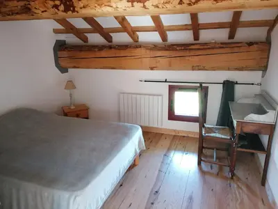 Un ou plusieurs lits dans un hébergement de l'établissement Gite Le marronnier - Parthenay - 10 personnes - Gite à la campagne à 3 kms du centre-ville