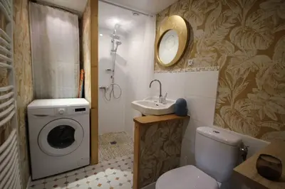 Salle de bains dans l'établissement Gîte La Vigne Verte