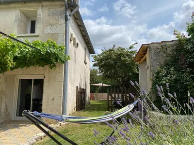 Jardin de l'établissement La Maison des Coteaux