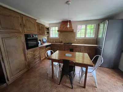 Cuisine ou kitchenette dans l'établissement T1 bis 35m2 chez Laurie et Xavier