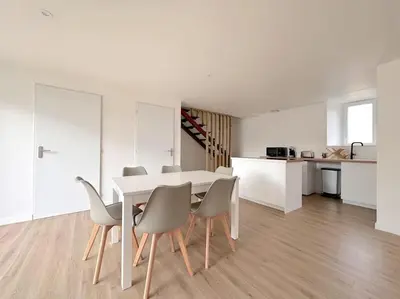 Cuisine ou kitchenette dans l'établissement Maison à 5 min du Futuroscope