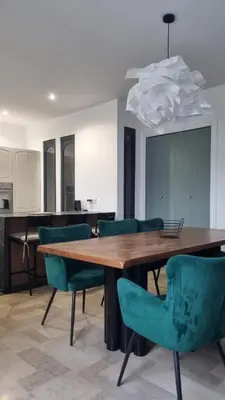 Cuisine ou kitchenette dans l'établissement Appartement neuf avec garage + fibre