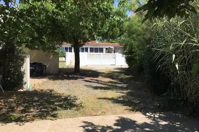 Jardin de l'établissement Appartement 4 personnes bord mer