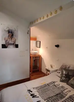 Un ou plusieurs lits dans un hébergement de l'établissement Jolie chambre d'hôtes