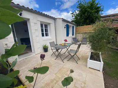 Jardin de l'établissement NID du BONHEUR