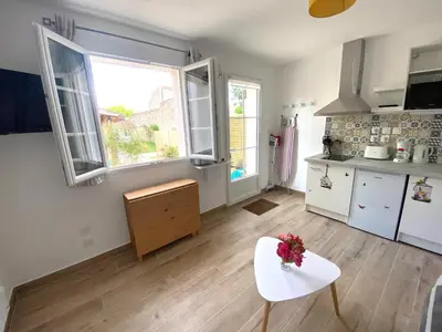 Cuisine ou kitchenette dans l'établissement NID du BONHEUR