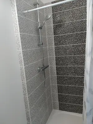 Salle de bains dans l'établissement Quatre As - Studio au calme