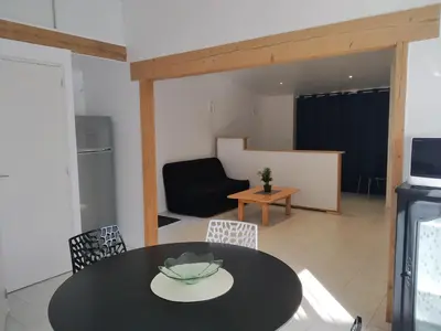 Cuisine ou kitchenette dans l'établissement Quatre As - Studio au calme