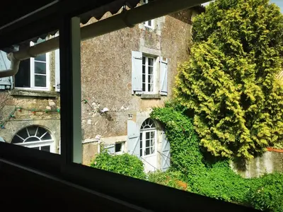 Jardin de l'établissement Les chambres de Cherveux