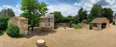 Jardin de l'établissement Les Gîtes du Chaix