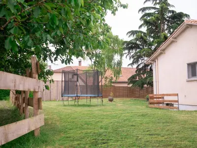 Jardin de l'établissement Gîte Demilenise - Villemain