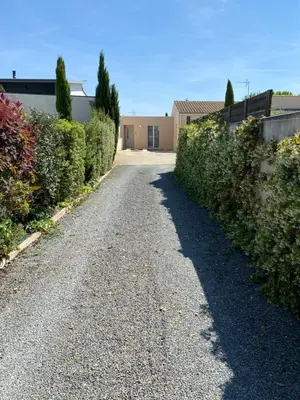Plan de l'établissement Maison moderne avec jardin