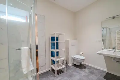 Salle de bains dans l'établissement Le cantonnement Angoumois