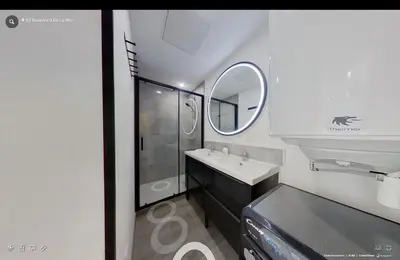 Salle de bains dans l'établissement Maison individuelle Aytré plage terrain clos 280m2 très calme