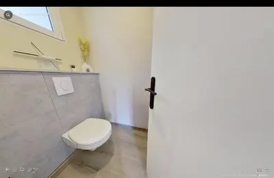 Salle de bains dans l'établissement Maison individuelle Aytré plage terrain clos 280m2 très calme