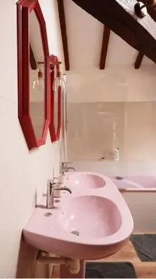 Salle de bains dans l'établissement Gîte de La Maingotière