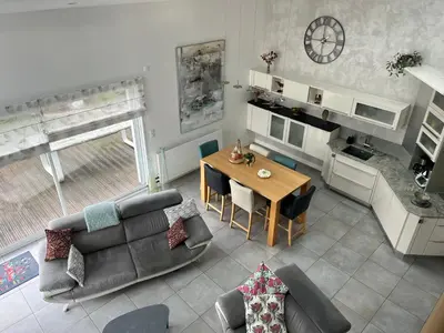 Cuisine ou kitchenette dans l'établissement Maison Serenity aytre