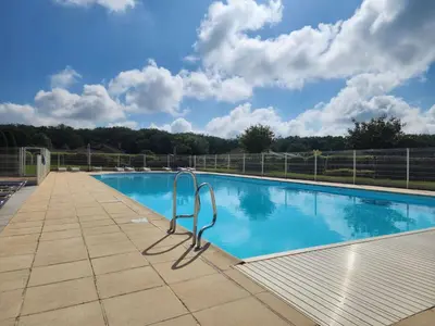 Piscine de l'établissement Villa in Les Forges with Golf & Pool Access ou située à proximité