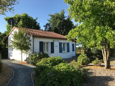 Jardin de l'établissement Villa in Countryside with Private Garden