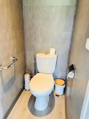 Salle de bains dans l'établissement Chalet atypique au calme avec emplacement idéal