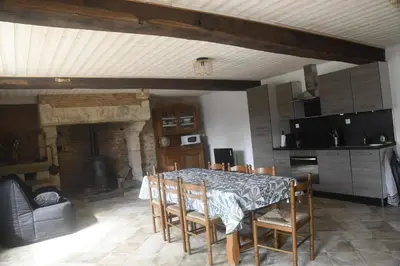 Cuisine ou kitchenette dans l'établissement Le logis de la Chauveliere