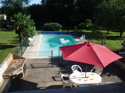 Piscine de l'établissement Franmelie ou située à proximité