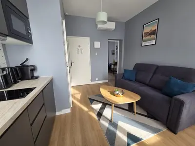 Cuisine ou kitchenette dans l'établissement G4 - Appartement 2 ch Climatisé Centre Angoulême