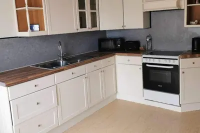 Cuisine ou kitchenette dans l'établissement Comfortable countryside gite access to jacuzzi