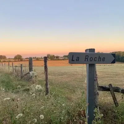 Comfortable countryside gite access to jacuzzi