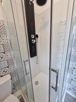Salle de bains dans l'établissement La famille