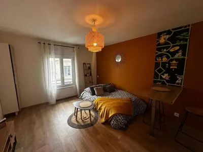 Un ou plusieurs lits dans un hébergement de l'établissement Le Petit phucket - centre ville - wifi