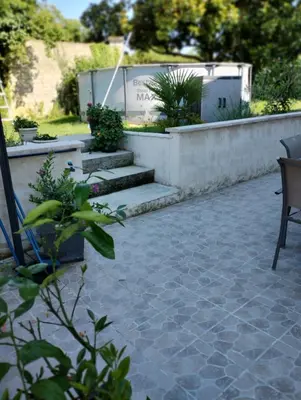 Jardin de l'établissement Chambres chez l'habitant proche sortie A10