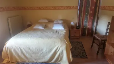 Un ou plusieurs lits dans un hébergement de l'établissement Chambres d'hôtes entre Niort et Marais Poitevin