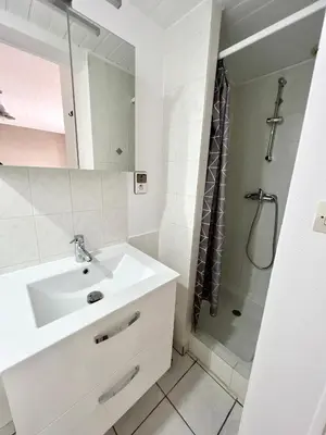 Salle de bains dans l'établissement Chez Laurie et Xavier studio 1